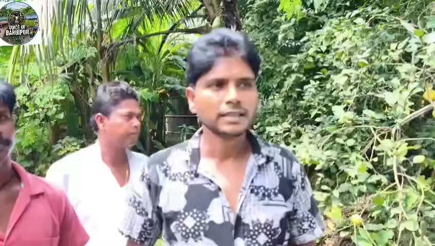 বারুইপুর পূর্বের উত্তরভাগে তৃণমূল কর্মীর বাড়িতে ভয়াবহ ব... - ছবি 7