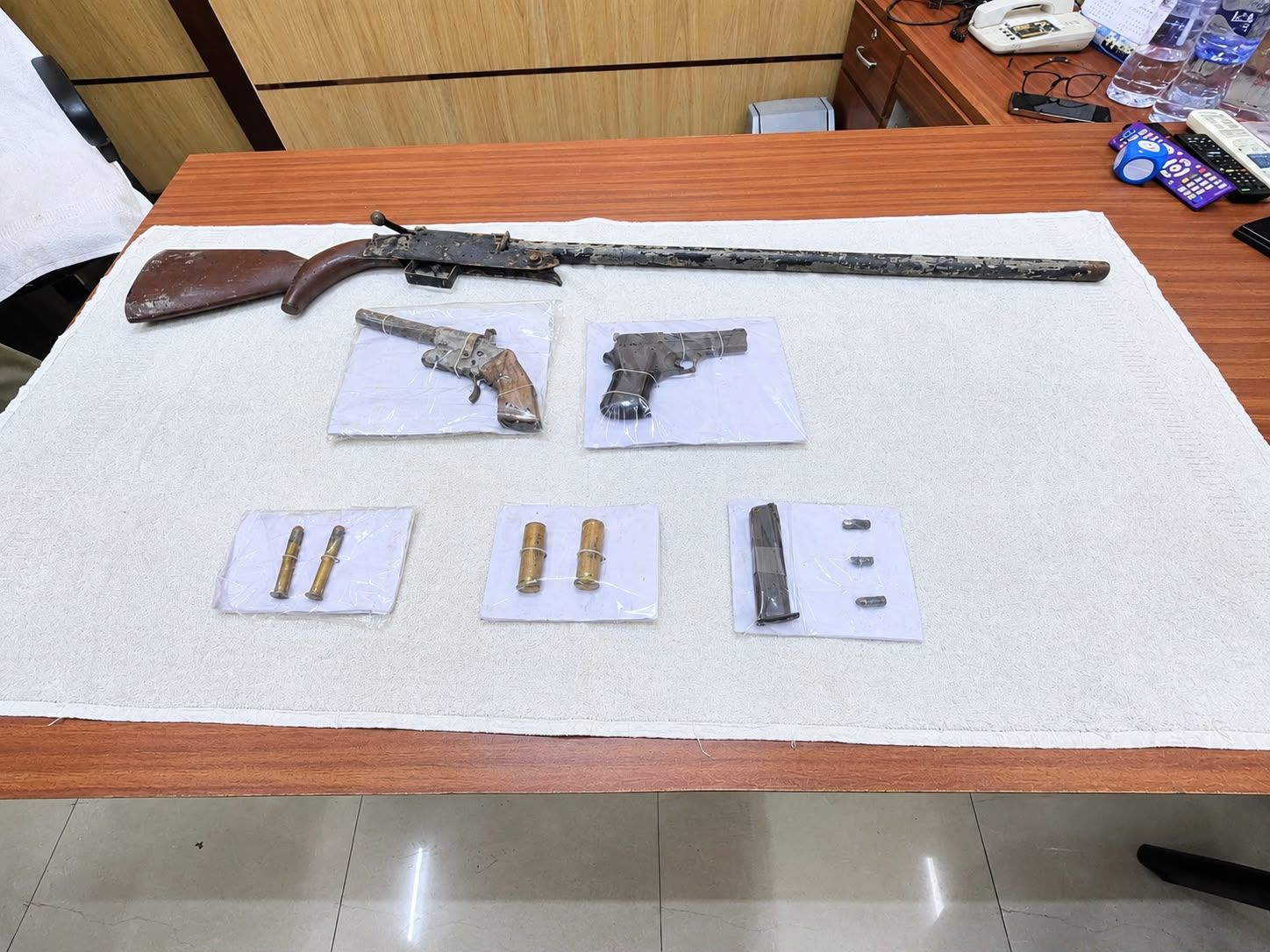 Three Firearms and Seven Live Rounds Ammunitions recovere... - ছবি 2