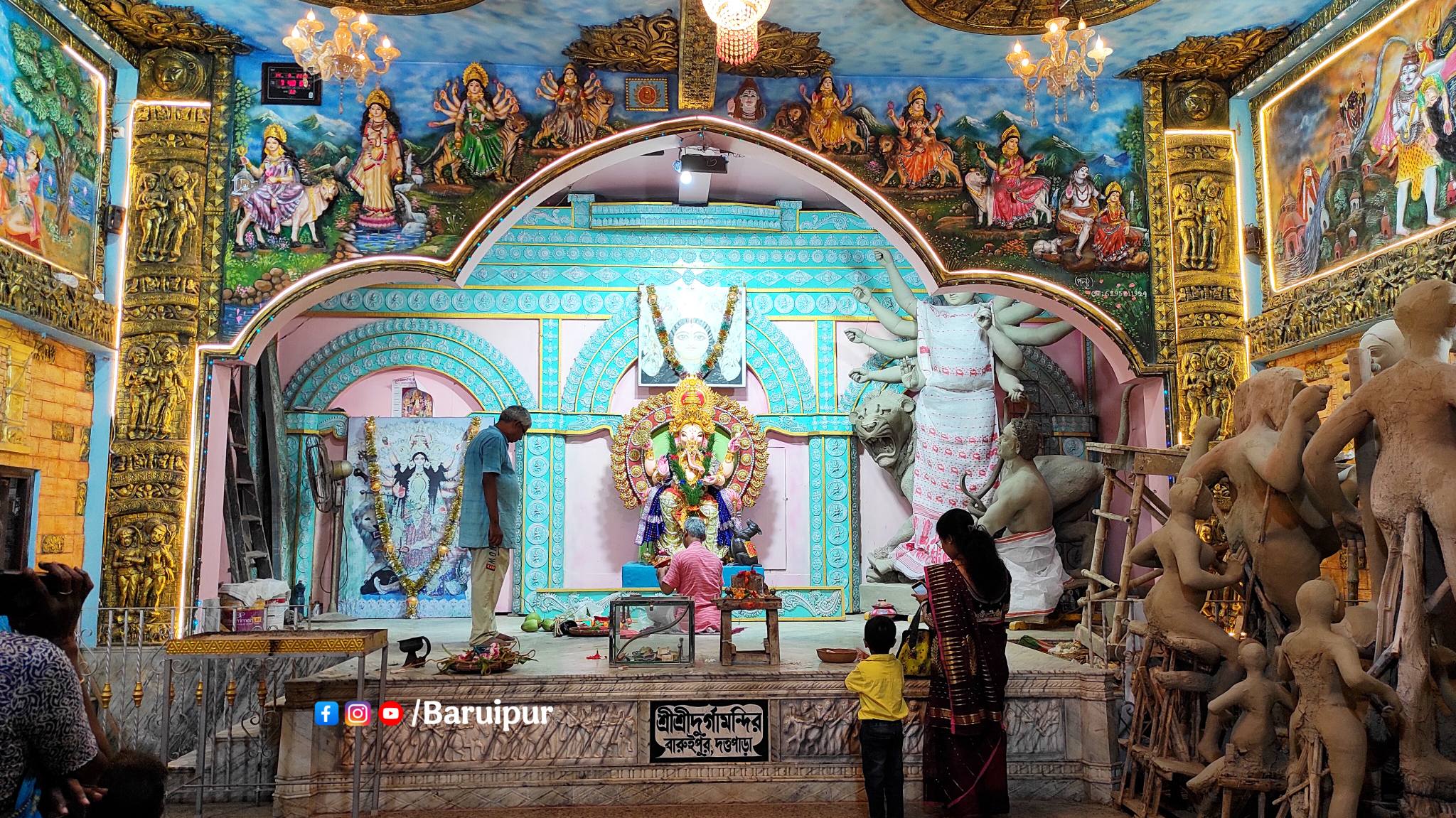 দত্তপাড়া অধিবাসীবৃন্দের পরিচালনায় বারুইপুর দত্তপাড়া দুর্গ... - ছবি 3