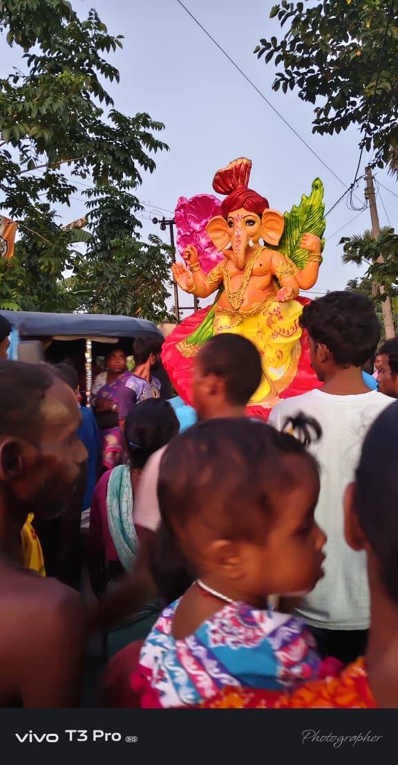 বারুইপুরের ভাঁড়ু রামকৃষ্ণপুরে ভাঁড়ু ও মহেশপুর গ্রামবাসী... - ছবি 3