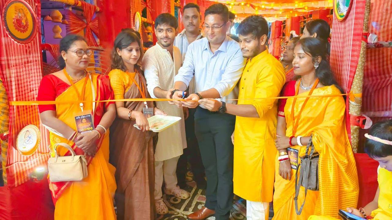 বারুইপুর ঋষি বঙ্কিমনগর আদি সার্বজনীন দুর্গোৎসবের ৪৫তম বর্... - ছবি 2