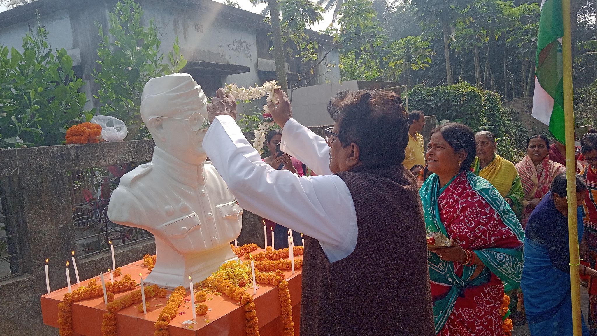 রামনগর ঘোষপাড়ায় নেতাজি সুভাষচন্দ্র বসুর ১২৯তম জন্মদিবসে... - ছবি 3